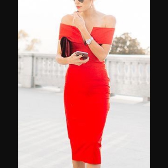 Nicholas Off Shoulder Midi Dress - Picture 5 of 6